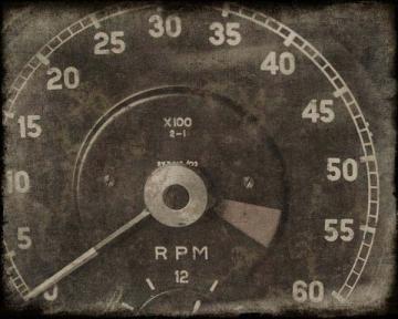 Vintage Roadster Detail RPM Gauge